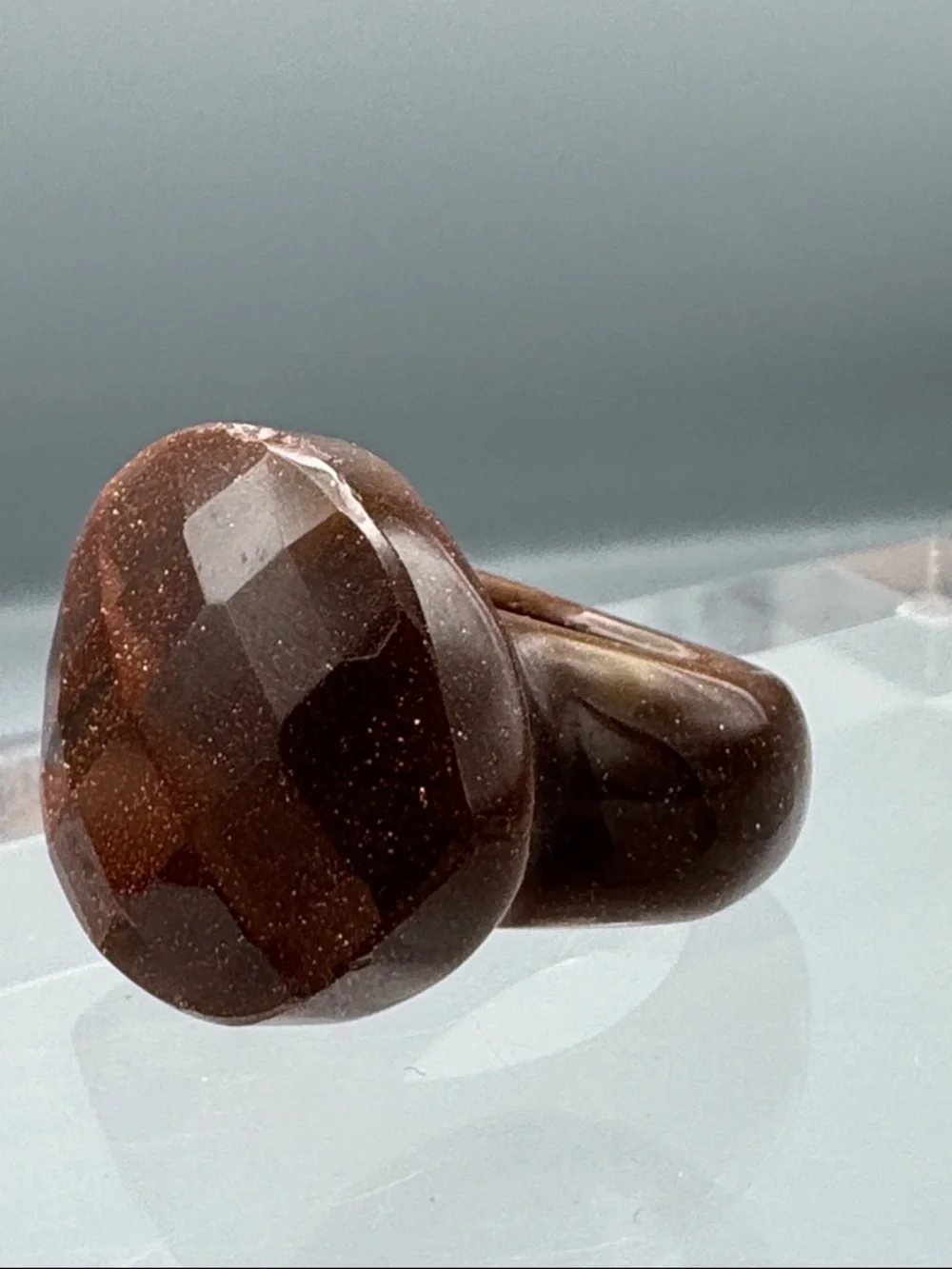 N/A elegant brown